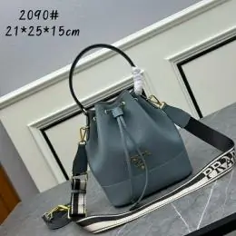 prada aaa qualite sac a main  pour femme s_121056a